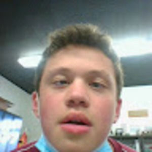 Meet your Posher, Hayley